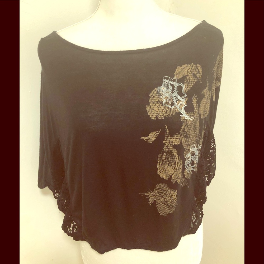 Free People Shirt Sleeve Top Lace Detail Size M
